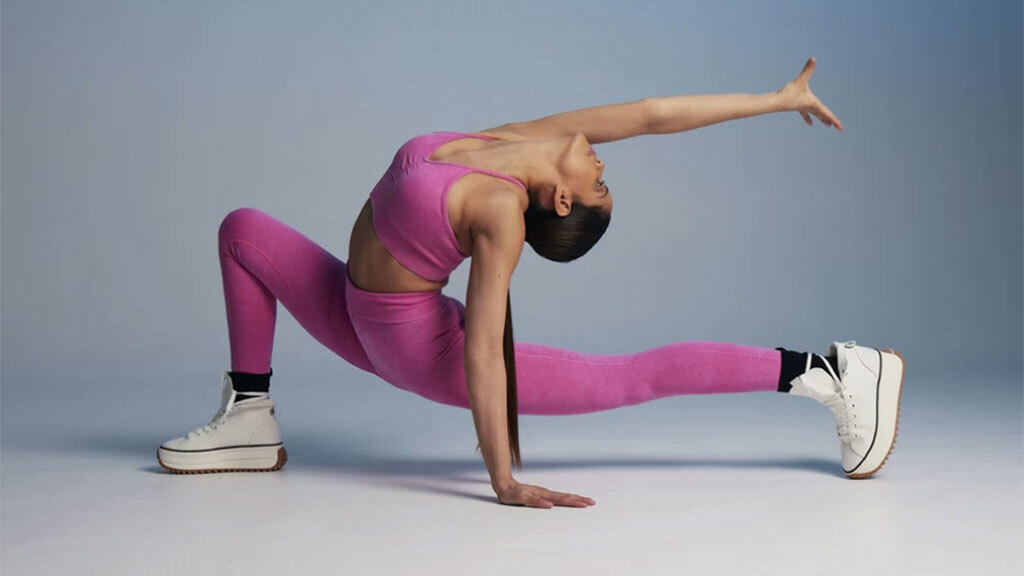 Компания изначально занималась продажами игрушек, а затем начала выпускать продукции под собственными брендами, например Gulliver и Button Blue