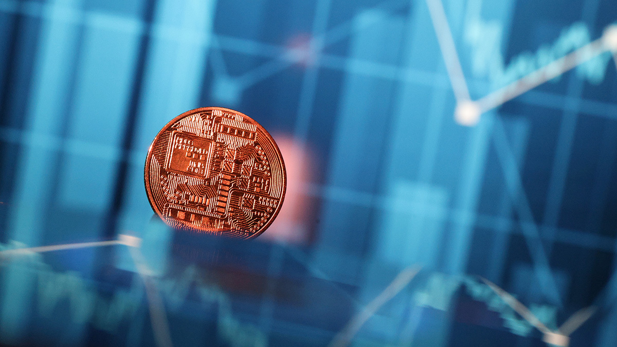 Более трети из 85 ЦБ, работающих над CBDC, сообщили, что активизировали усилия в этом направлении в связи развитием стейблкойнов и криптоактивов