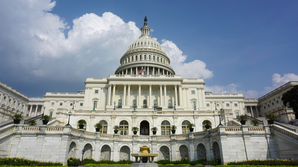 Республиканцы часто обвиняют онлайн-платформы и университеты в потакании антисемитизму