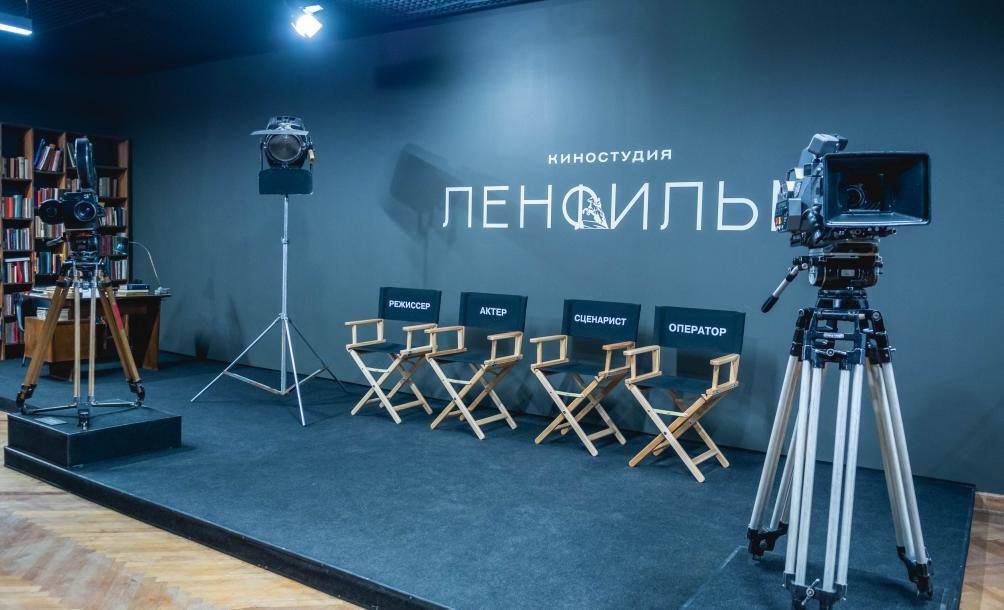 За последние пять лет киностудия пережила смену нескольких руководителей и ряд судебных разбирательств