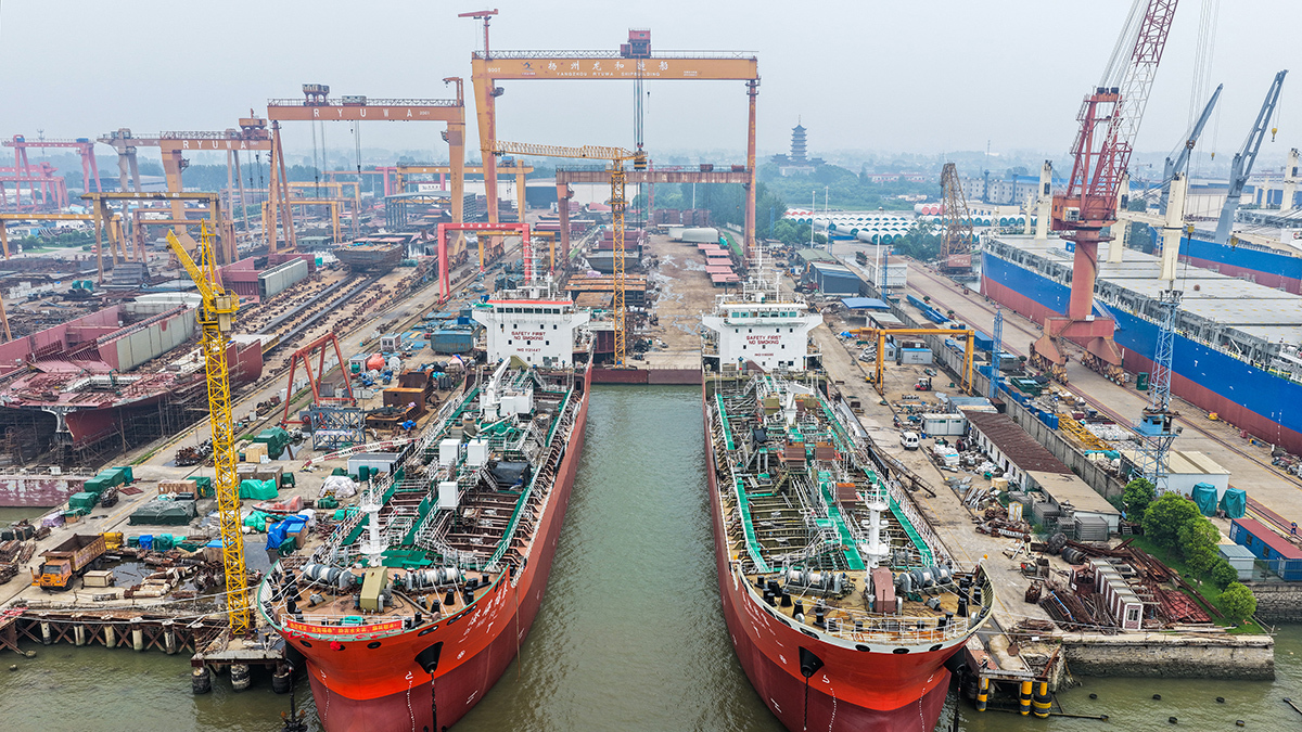 На китайскую промышленность приходится примерно половина мировых заказов на новые суда