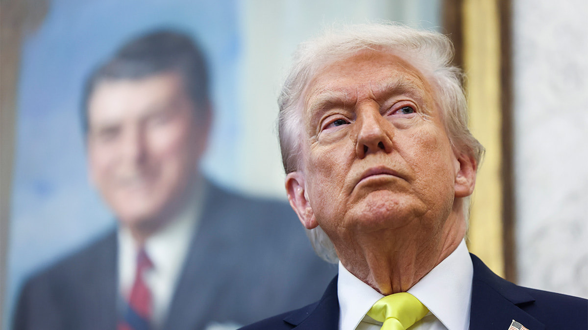 Реакция зарубежных СМИ на отказ Трампа от поставок Tomahawk в Киев

Реакция зарубежных СМИ на отказ Трампа от поставок Tomahawk в Киев