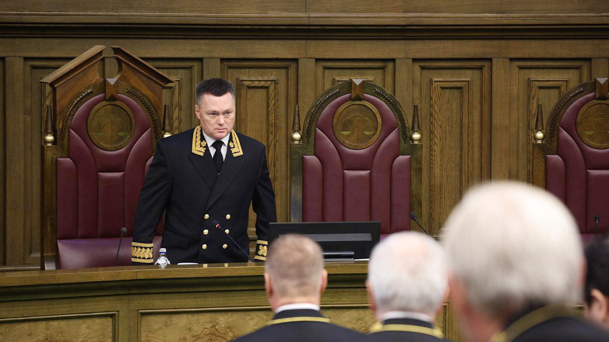 Свой первый пленум глава Верховного суда начал с кадровых перестановок