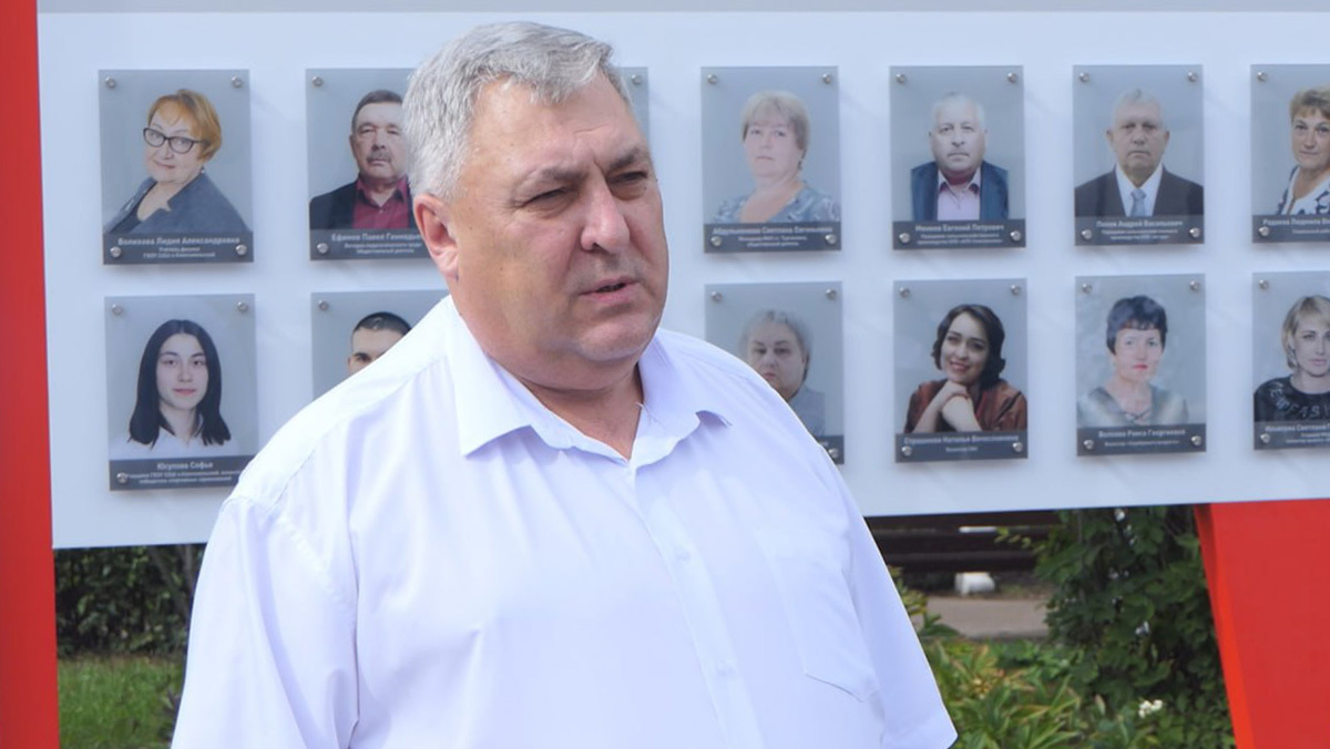 Социальные сети Юрия Жидкова