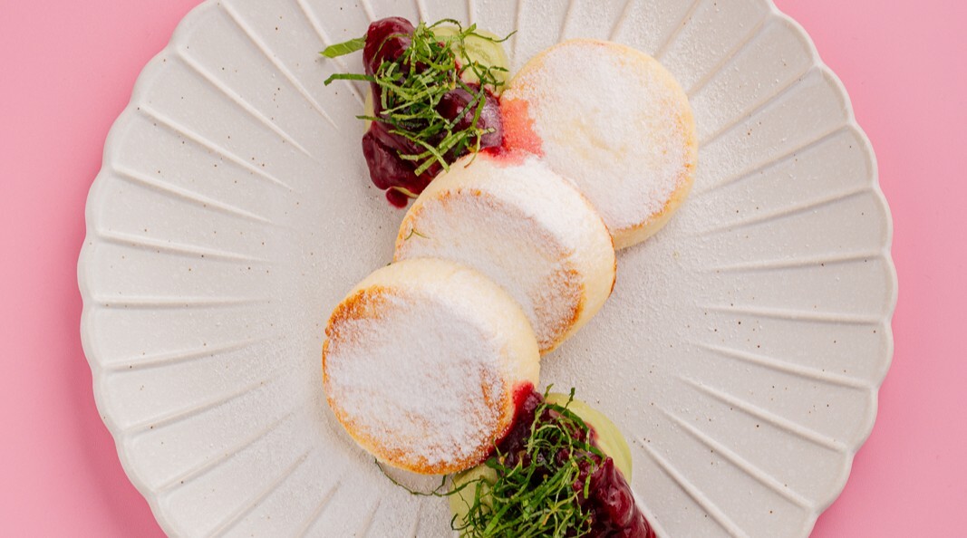 Сырники с кремом из авокадо