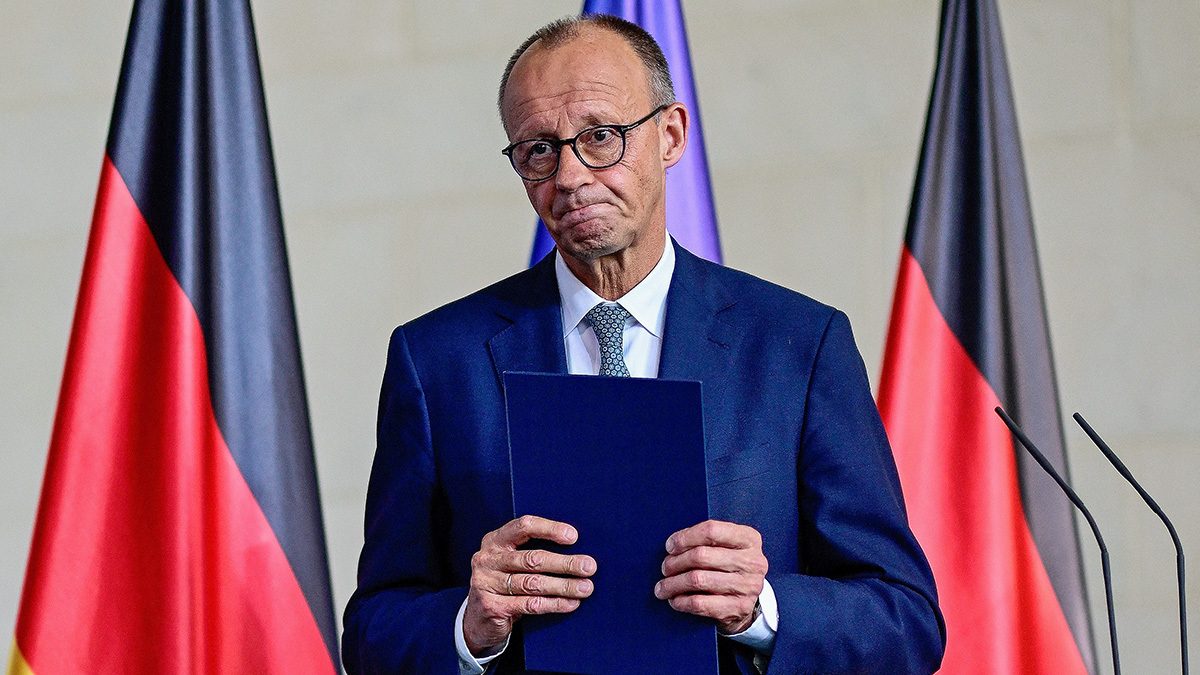 Канцлер ФРГ Фридрих Мерц решил что-то изменить в отношениях с Китаем после наглядной демонстрации Пекином уязвимостей немцев