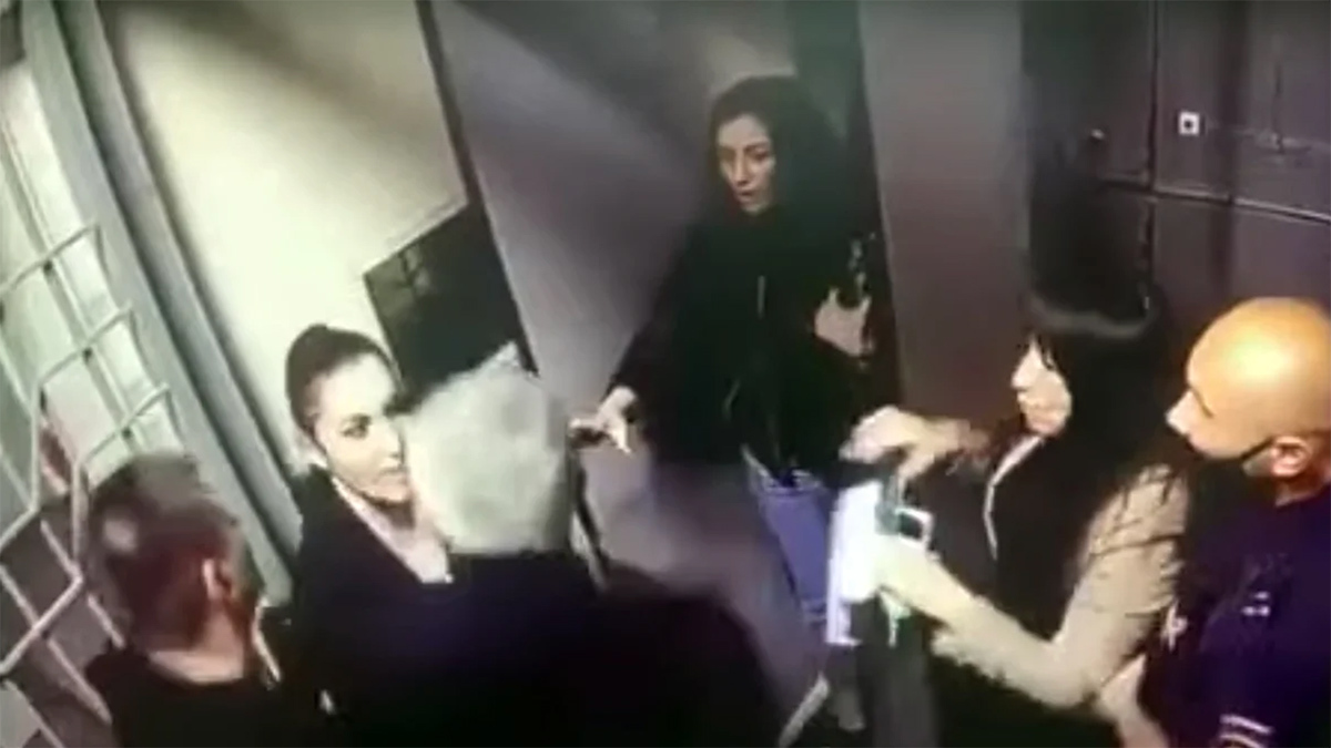 Кадр с камеры видеонаблюдения