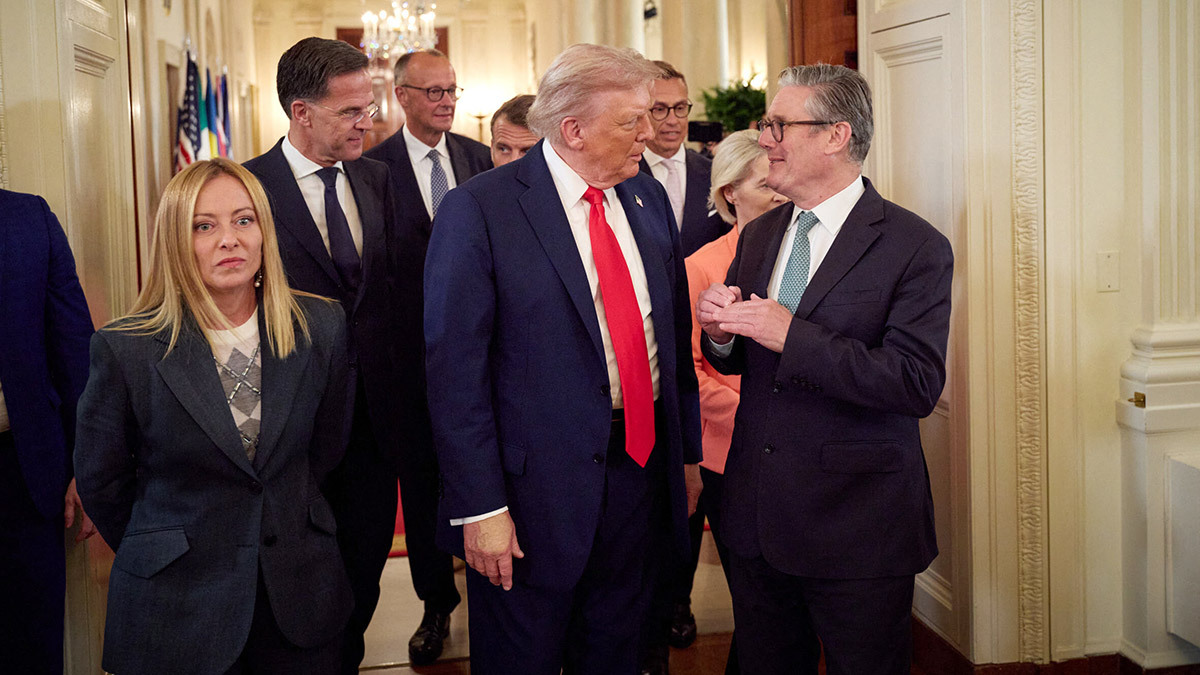 Слухи о новых американских санкциях появились после обсуждения американцами и европейцами возможных гарантий безопасности для Украины