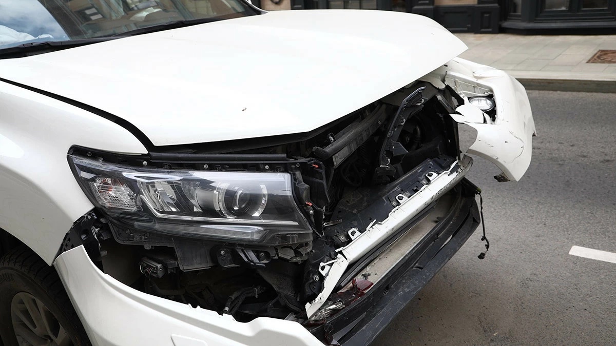 В этом году получили распространение и новые виды мошенничества, например, связанные с параллельным импортом иномарок