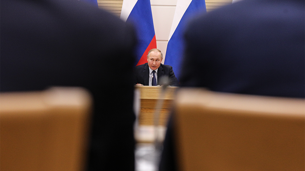 Евгений Разумный / Ведомости