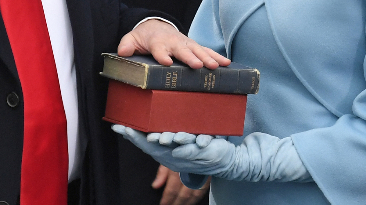 Многие церкви христиан в США оказывают значительное влияние на политические процессы