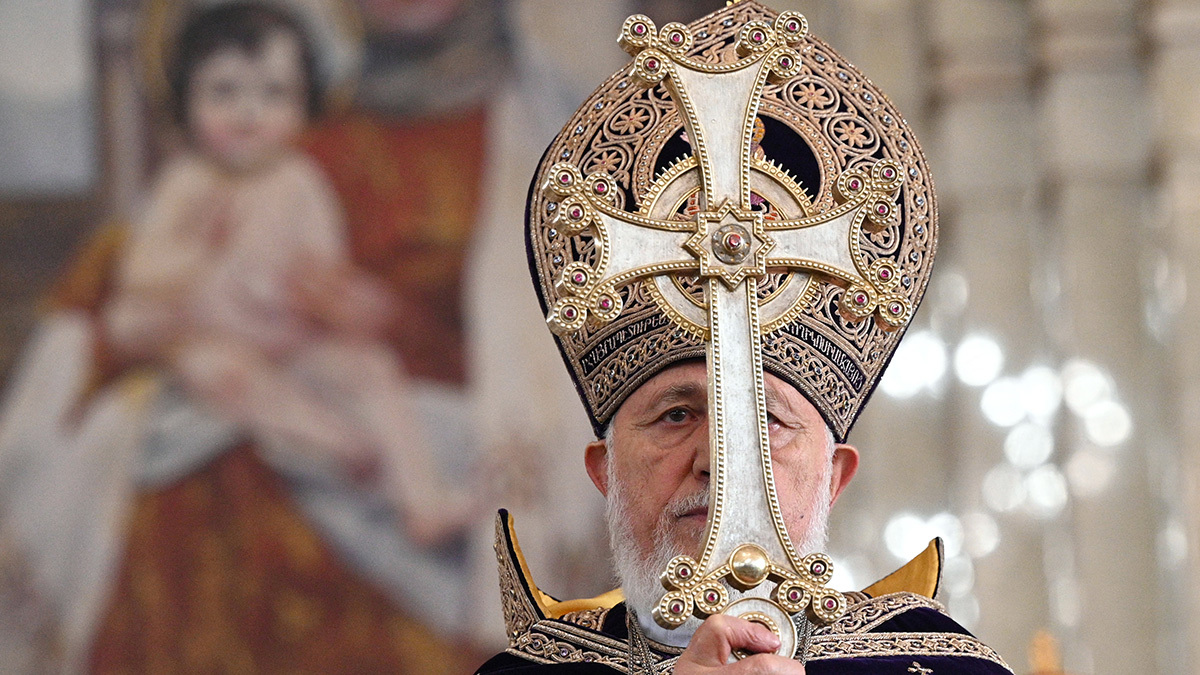 Католикоса всех армян Гарегина II обвиняют в препятствовании правосудию