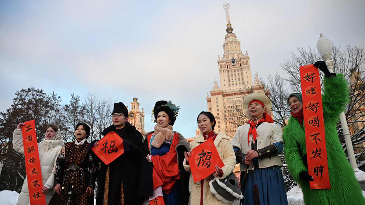  Среди иностранных студентов в российских вузах абсолютно доминируют выходцы из дружественных стран