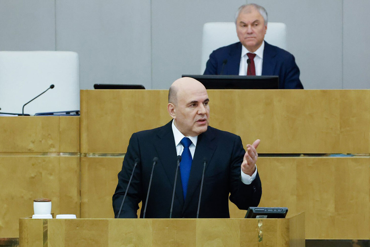 Мишустин – о совместных мерах ЦБ и кабмина«Что касается непосредственно совместных мер с Банком России. Те меры, которые мы вместе проводили, на сегодня привели к самому важному: к тому, что инфляция не стала расти. Это была серьезная угроза», – сообщил 25 февраля премьер-министр РФ Михаил Мишустин во время выступления в Госдуме с отчетом об итогах работы правительства за 2025 г.