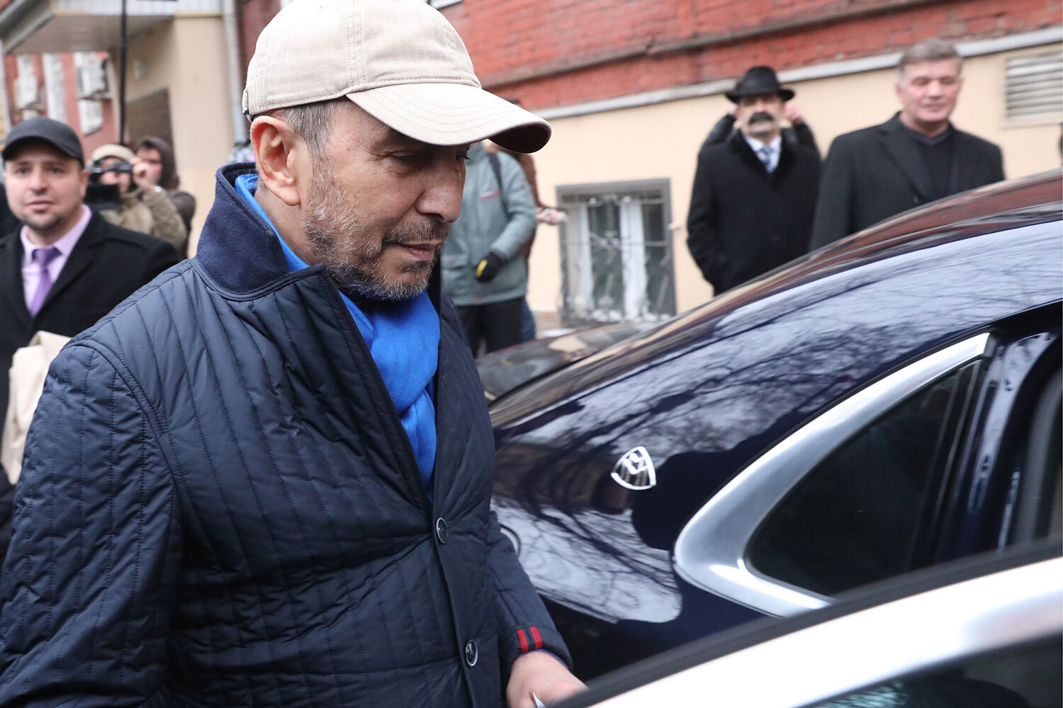 В 2018 г. СМИ сообщили, что Умар Джабраилов планировал вложить от $10 млн до $20 млн в судоремонтный завод «Южный Севастополь». В тот же год он купил популярный в Москве стрелковый клуб «Патриот» и намеревался в нем тренироваться. При этом предприниматель отказывался назвать точную сумму покупки, отмечая, что она «не бог весть какая». Это стало последними заметными сообщениями о его предпринимательской деятельности.