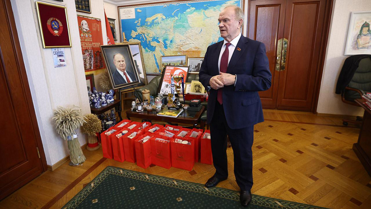 Геннадий Зюганов снова поведет КПРФ на выборы и, вероятно, окружит себя вполне понятными кандидатами