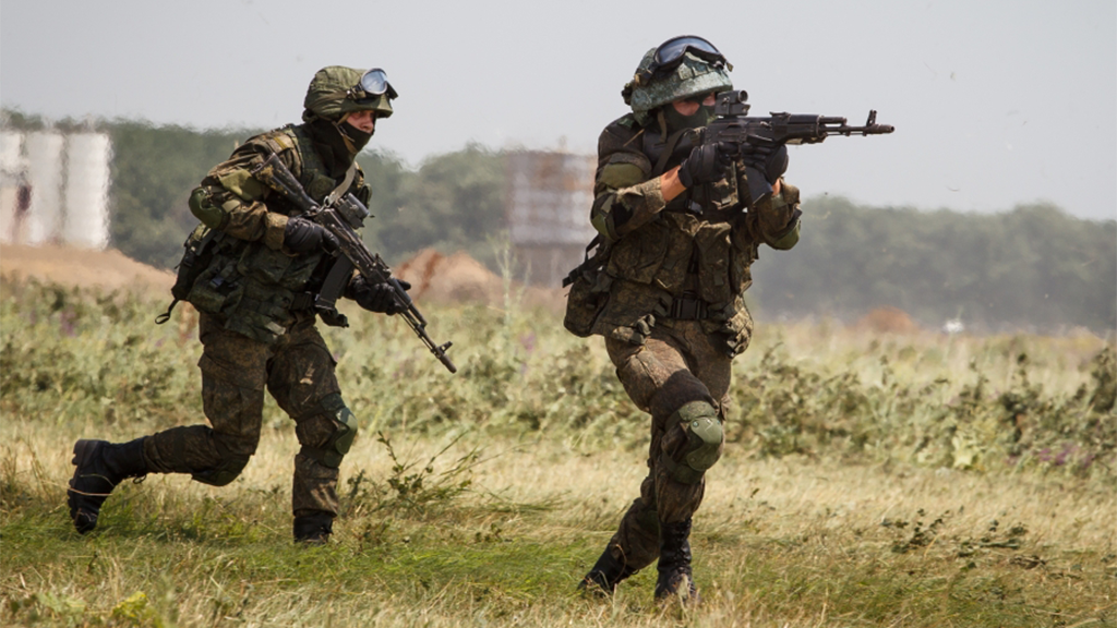 Российской армии разрешат преследовать иностранные суды, нарушающие права россиян