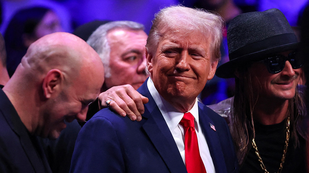 Во время президентской кампании 2024&nbsp;г. Дональд Трамп пытался поднять свою популярность у молодежи с помощью Джо Рогана 