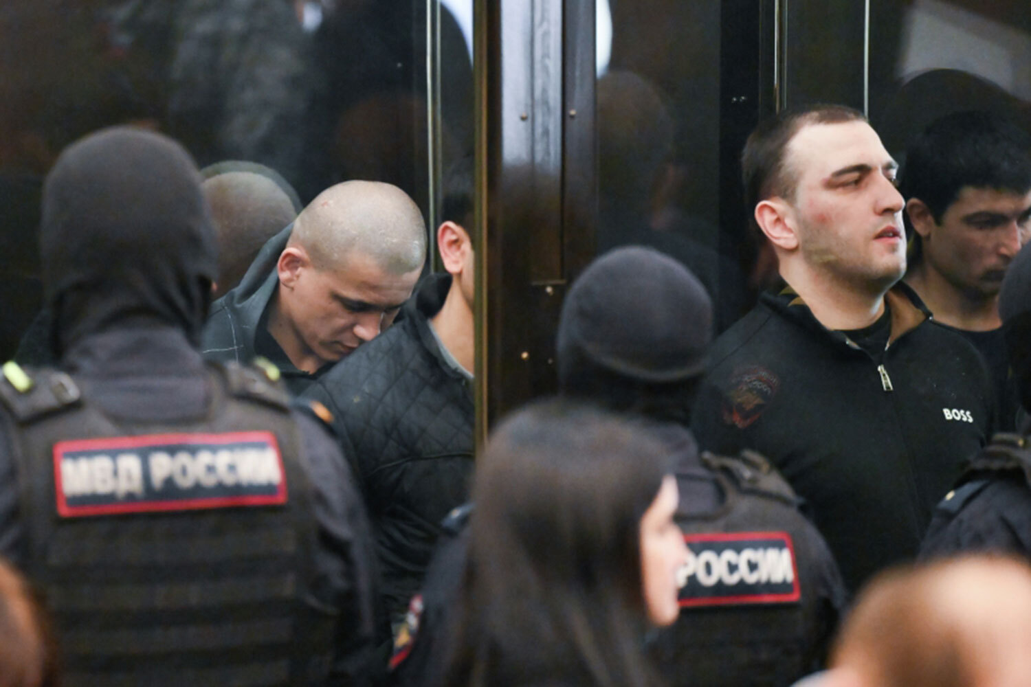 Пособникам назначены дополнительные наказания в виде штрафов в размере от 500 000 до 2,7 млн руб.