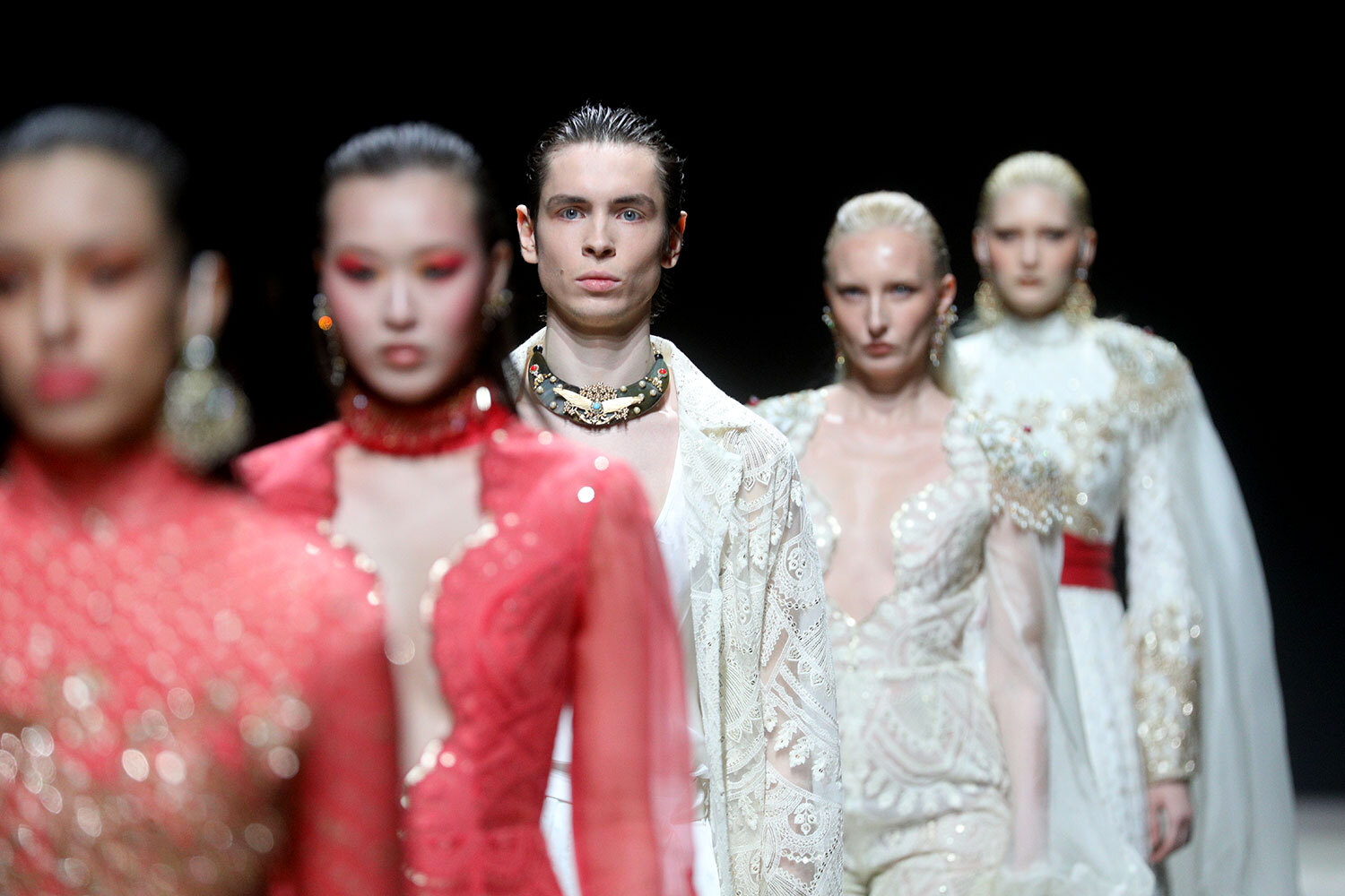 Показ испанской марки Madame &amp; Mister Sibarita, которая известна веганской кожей из клетчатки томатов.&nbsp;