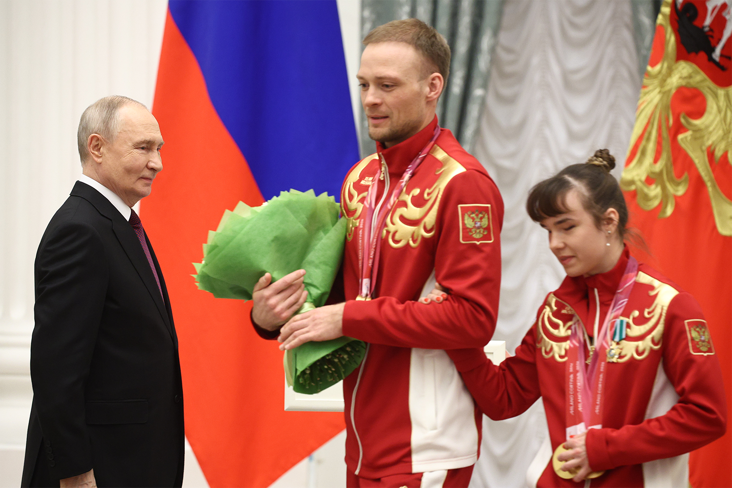 Анастасия Багиян стала трехкратной чемпионкой Паралимпиады-2026 по лыжным гонкам среди атлетов с&nbsp;нарушением зрения, на трассе ее сопровождал Сергей Синякин.