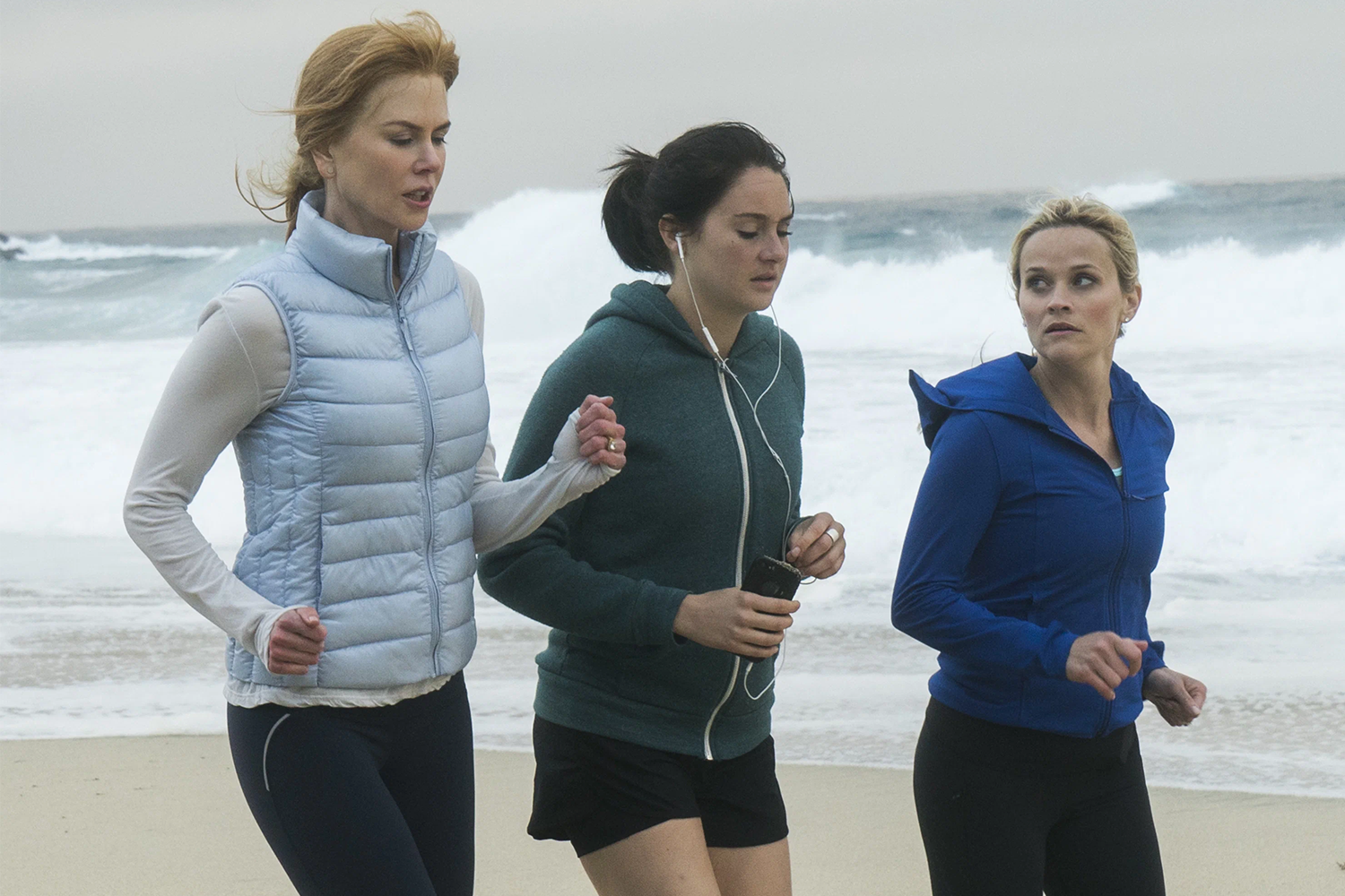 Новый виток успеха пришелся на 2017 г., когда стартовал сериал HBO «Большая маленькая ложь» по роману Лианы Мориарти. Уизерспун выступила в проекте как продюсер и исполнительница роли Мадлен Маккензи. Среди других звездных участников – Николь Кидман и Лора Дерн. Шоу завоевало восемь премий «Эмми» в 2017 г., а сама Риз Уизерспун была удостоена «Эмми» за лучшую женскую роль в мини‑сериале и «Золотого глобуса» в 2018 г.