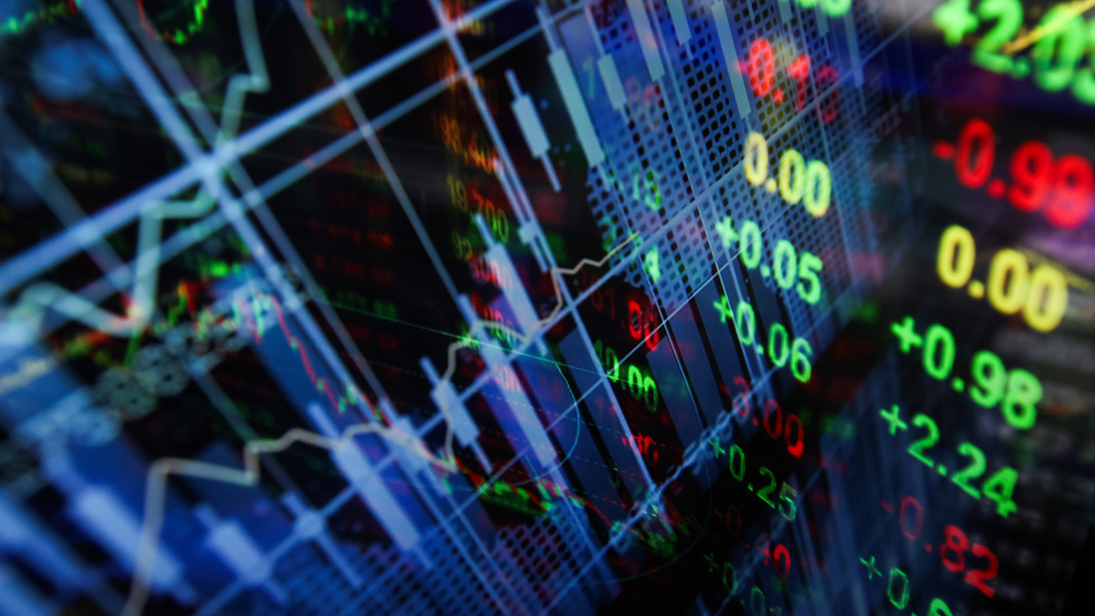 Смысл поправок Минэка в том, что они переводят правило о приоритете выплат из запрета, адресованного обществу, в прямое имущественное требование акционера