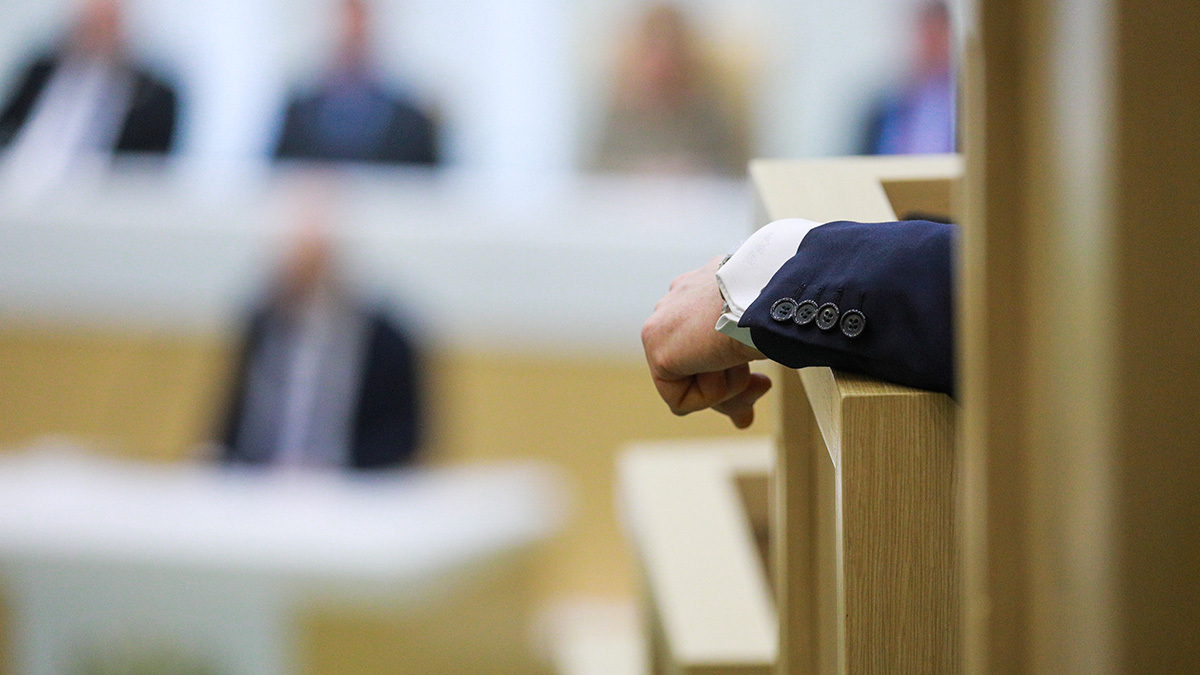 С учетом губернаторской квоты осенью 2026 г. предстоит ротировать почти треть Совета Федерации