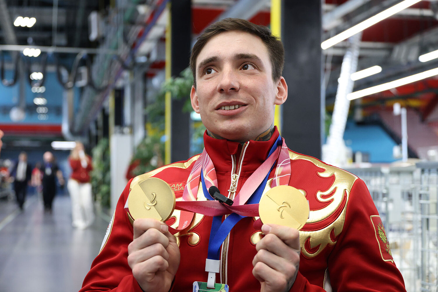 Двукратный чемпион зимних Паралимпийских игр (лыжные гонки на 10 и 20 км) Иван Голубков.