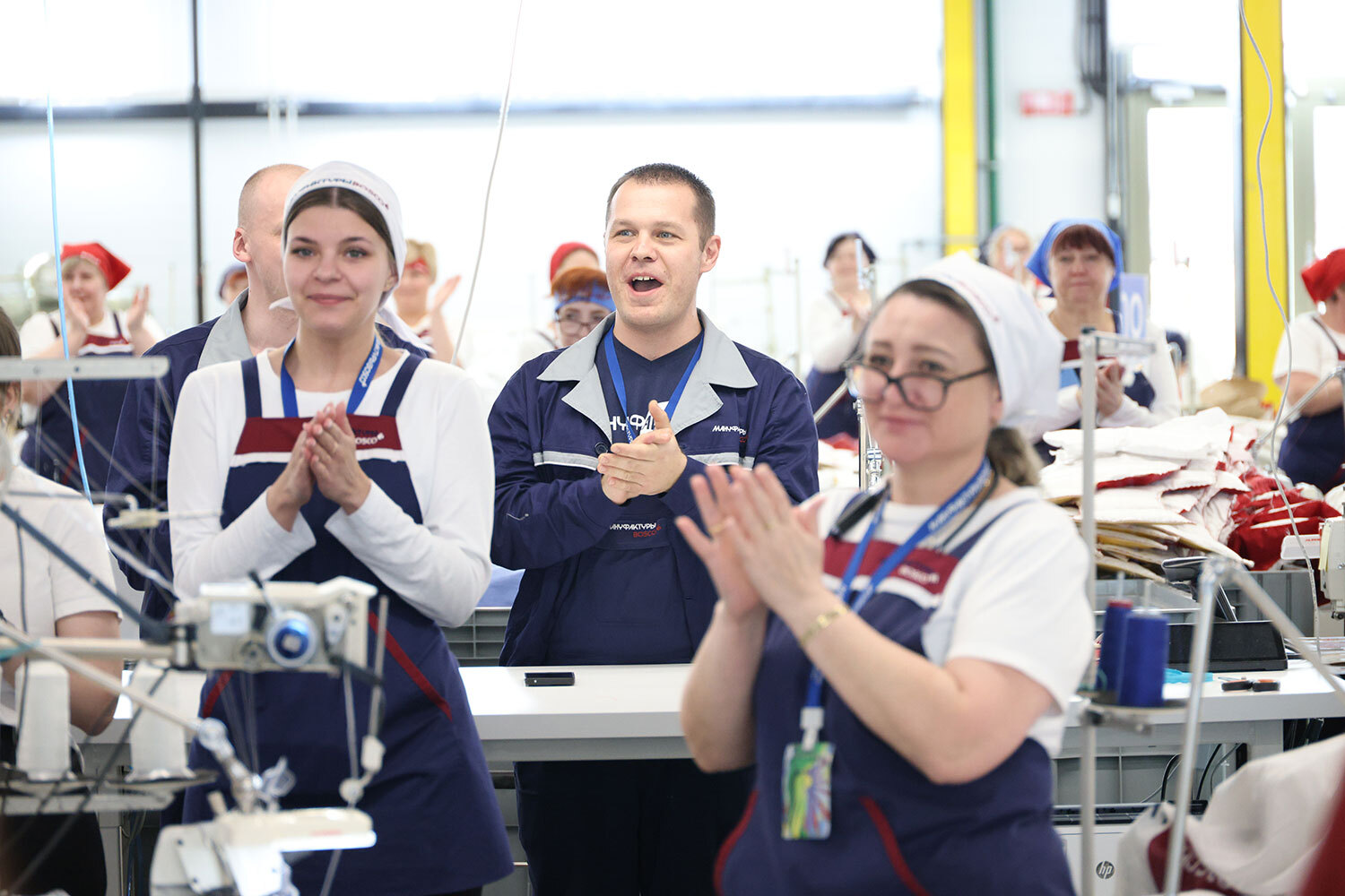 Олимпийский комитет России (ОКР) выбрал компанию Bosco в качестве поставщика формы для национальной сборной в декабре 2025 г. Тогда глава ОКР и Минспорта Михаил Дегтярев заявлял, что об этом просили сами спортсмены.