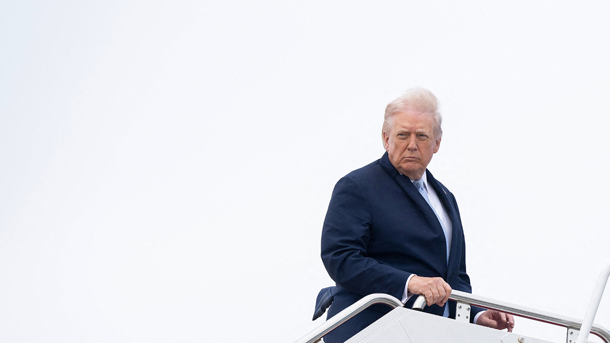  Дональд Трамп очень недоволен неготовностью союзников по НАТО поддержать США в Иране / Автор /Ведомости