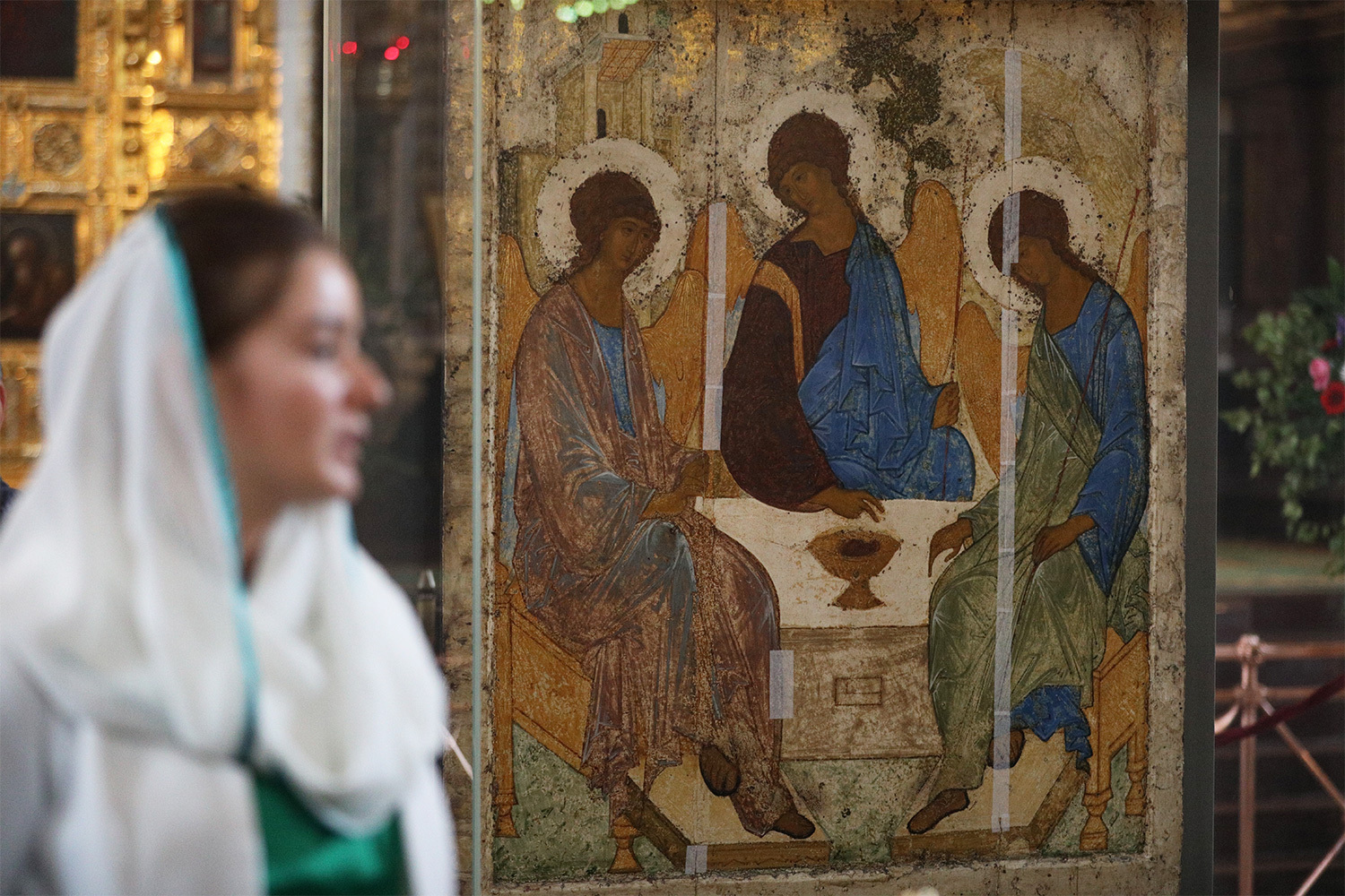 В мае 2023 г. икона «Троица» Андрея Рублева на 49 лет была передана РПЦ Третьяковской галереей для религиозного использования. Решение принял президент Владимир Путин «в ответ на многочисленные просьбы православных верующих». Образ был выставлен в храме Христа Спасителя. Через год икону перевезли в Троице-Сергиеву лавру, где поместили в Троицком соборе.