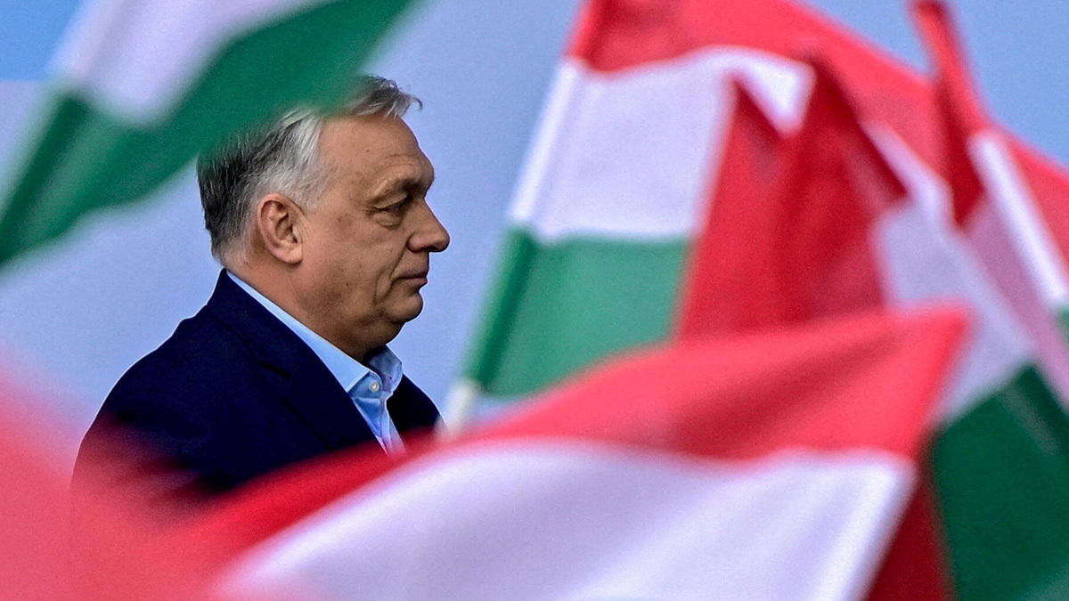 Marton Monus / Reuters