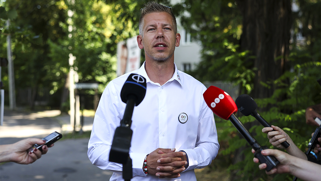 ROBERT HEGEDUS / TASS