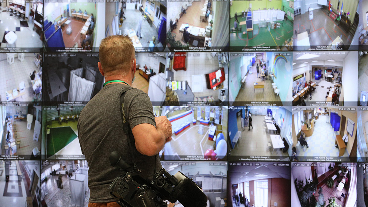 Сейчас избиратели не могут увидеть трансляции с избирательных участков