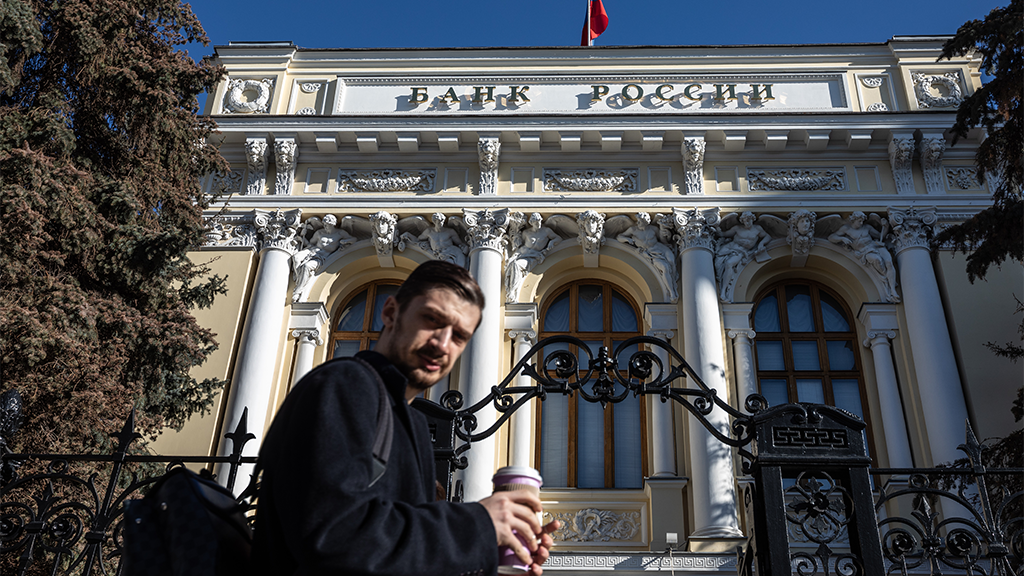 Евгений Разумный / Ведомости