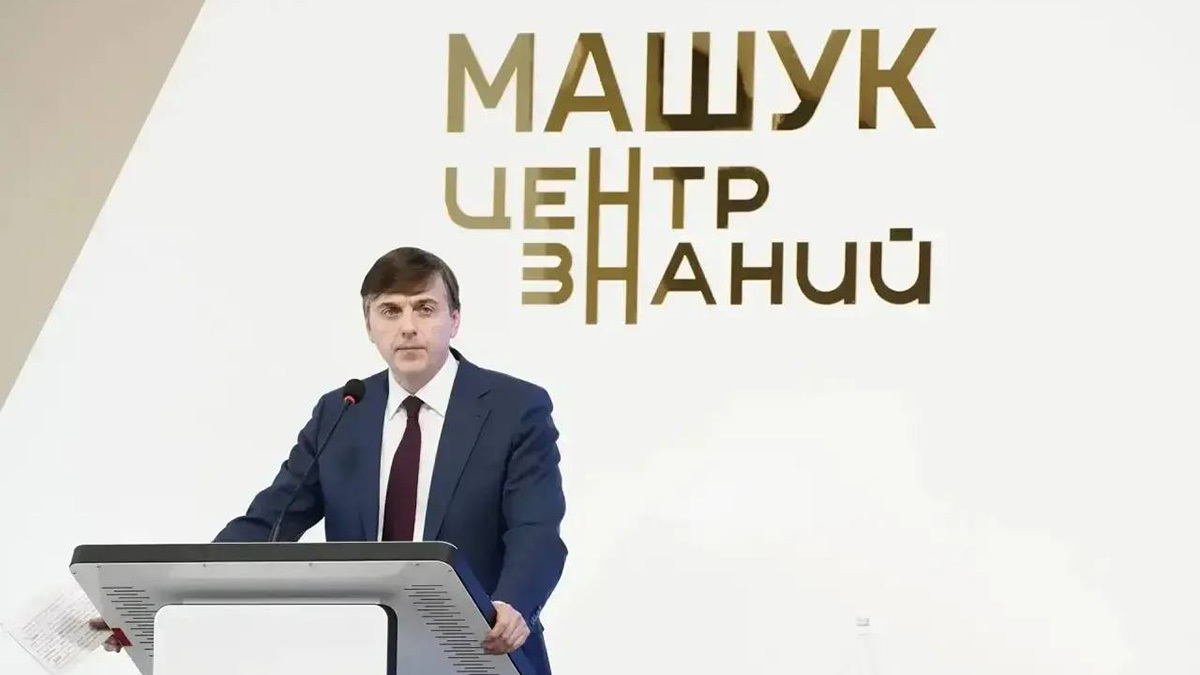 Министр просвещения Сергей Кравцов