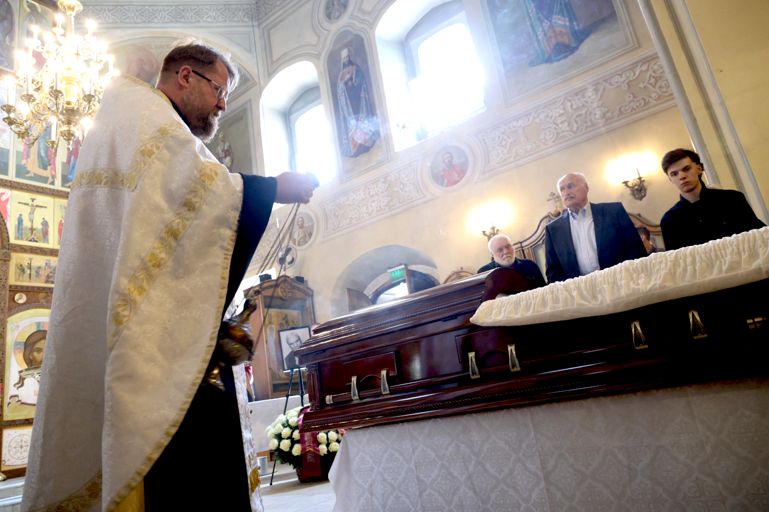 Внук Владимира Молчанова Дмитрий (справа).