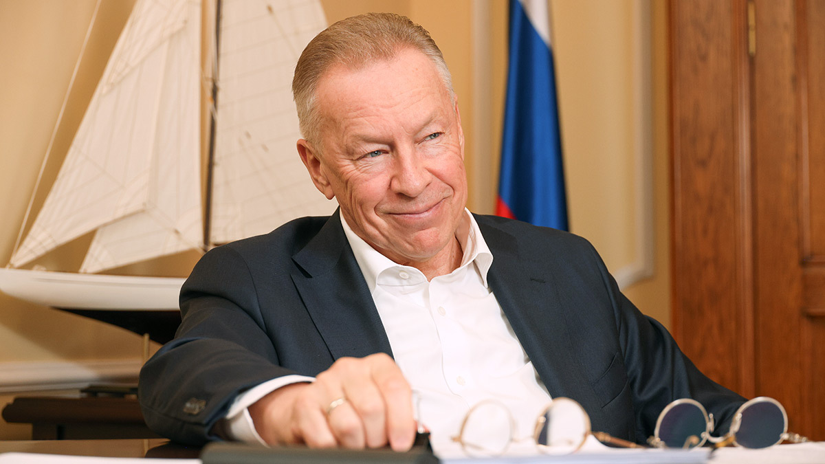Ректор РГГУ Андрей Логинов
