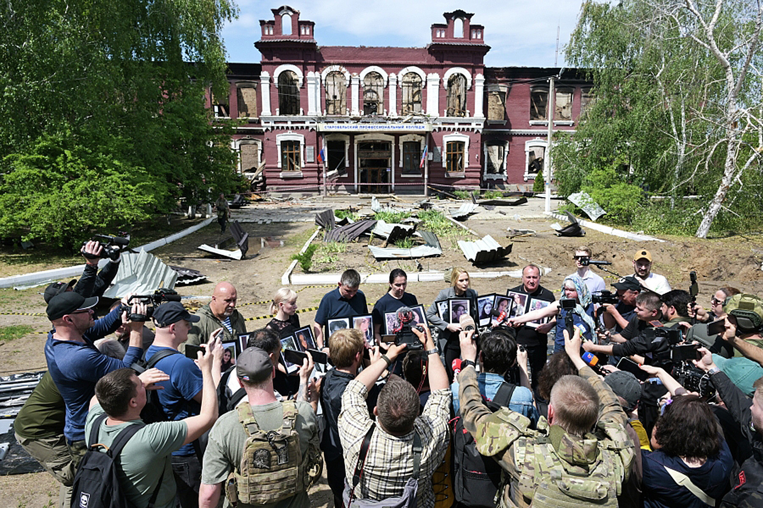 Старобельск (ЛНР) 24 мая посетили, как и анонсировал российский МИД, 50 представителей СМИ из 19 стран. 