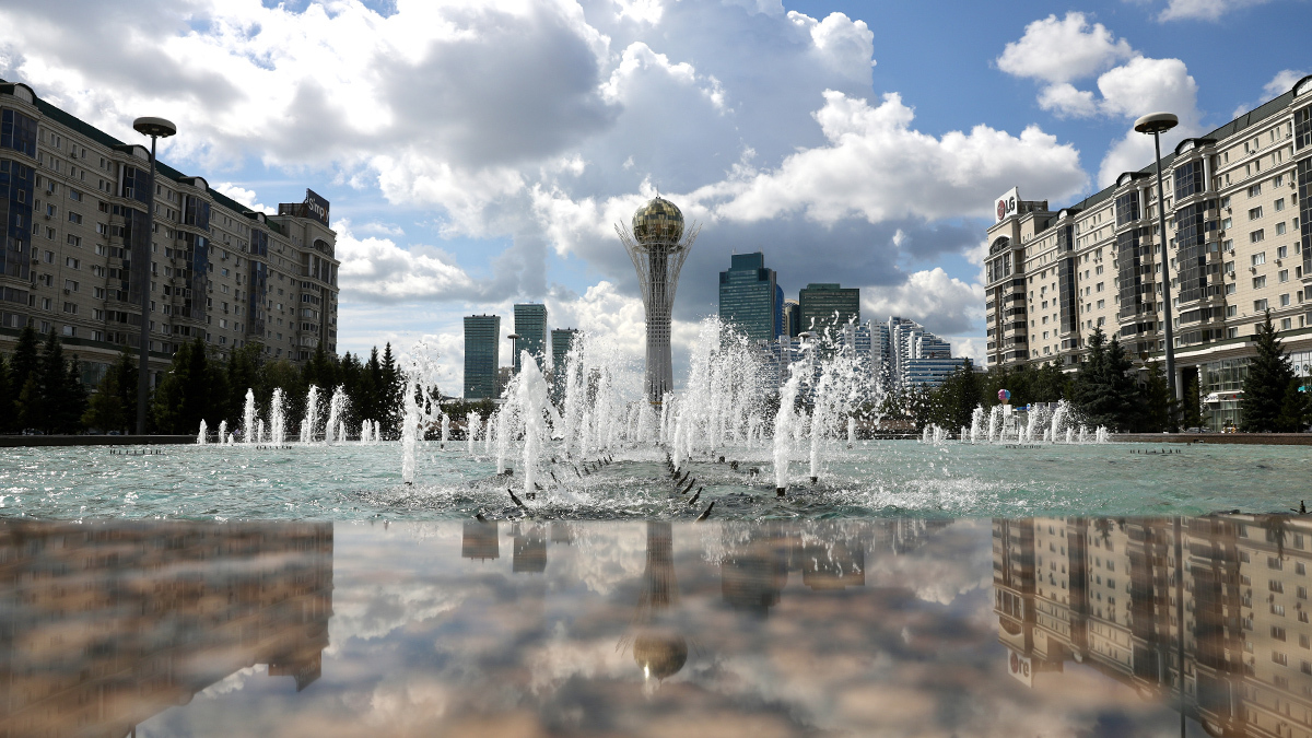 Количество фирм с казахстанским участием в России выросло с 2021 г. в три раза