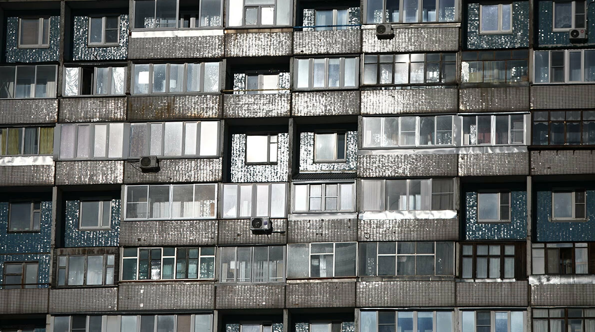 В апреле число ДКП составило 9196, что на 7,5% больше, чем в марте и уже на 18,4% больше, чем в феврале