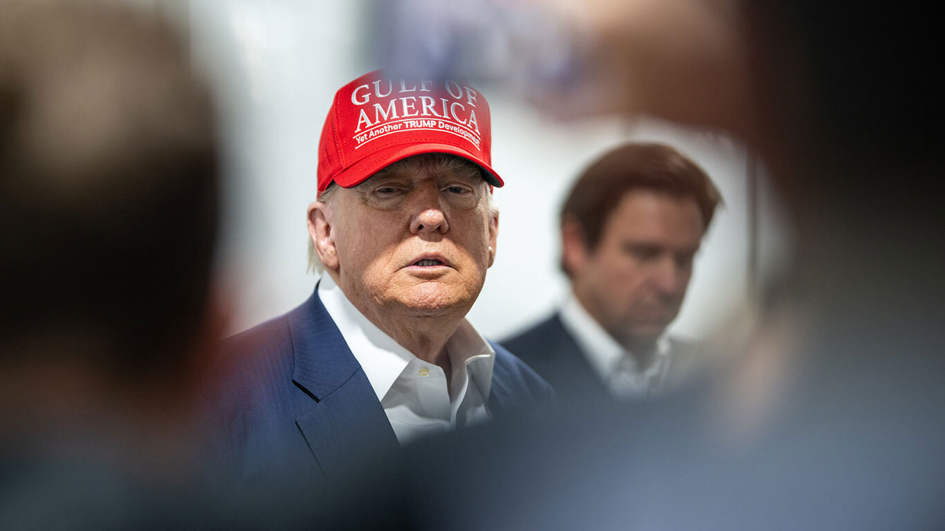 https://cdn5.vedomosti.ru/image/2026/4n/rv0wq/fullscreen-103x.jpg