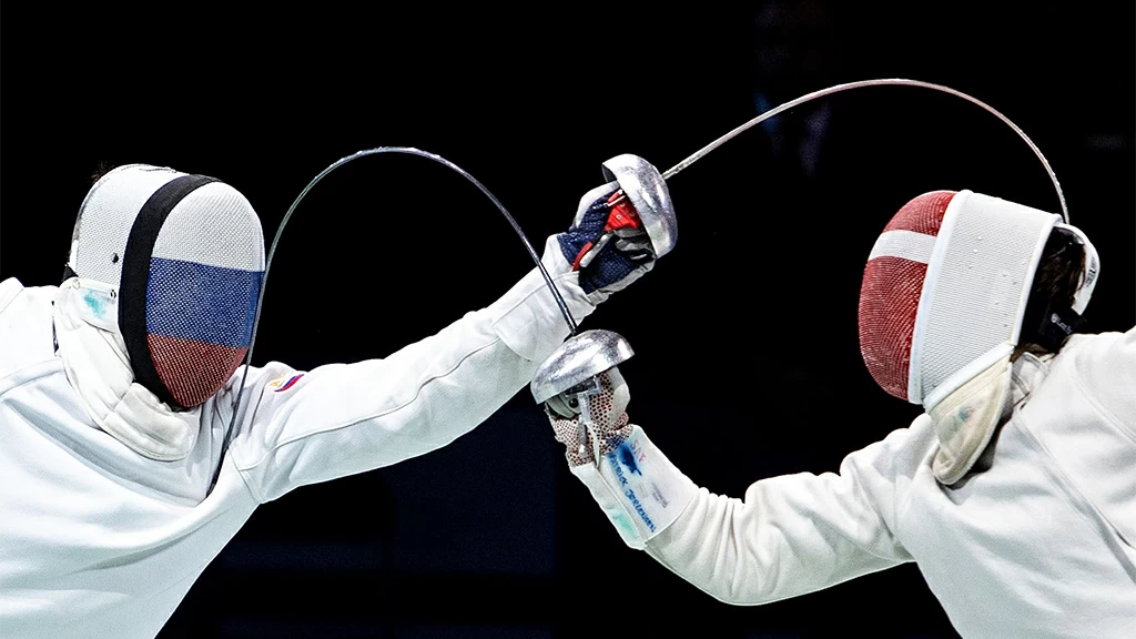 Россиянки завоевали золото чемпионата Европы по фехтованию