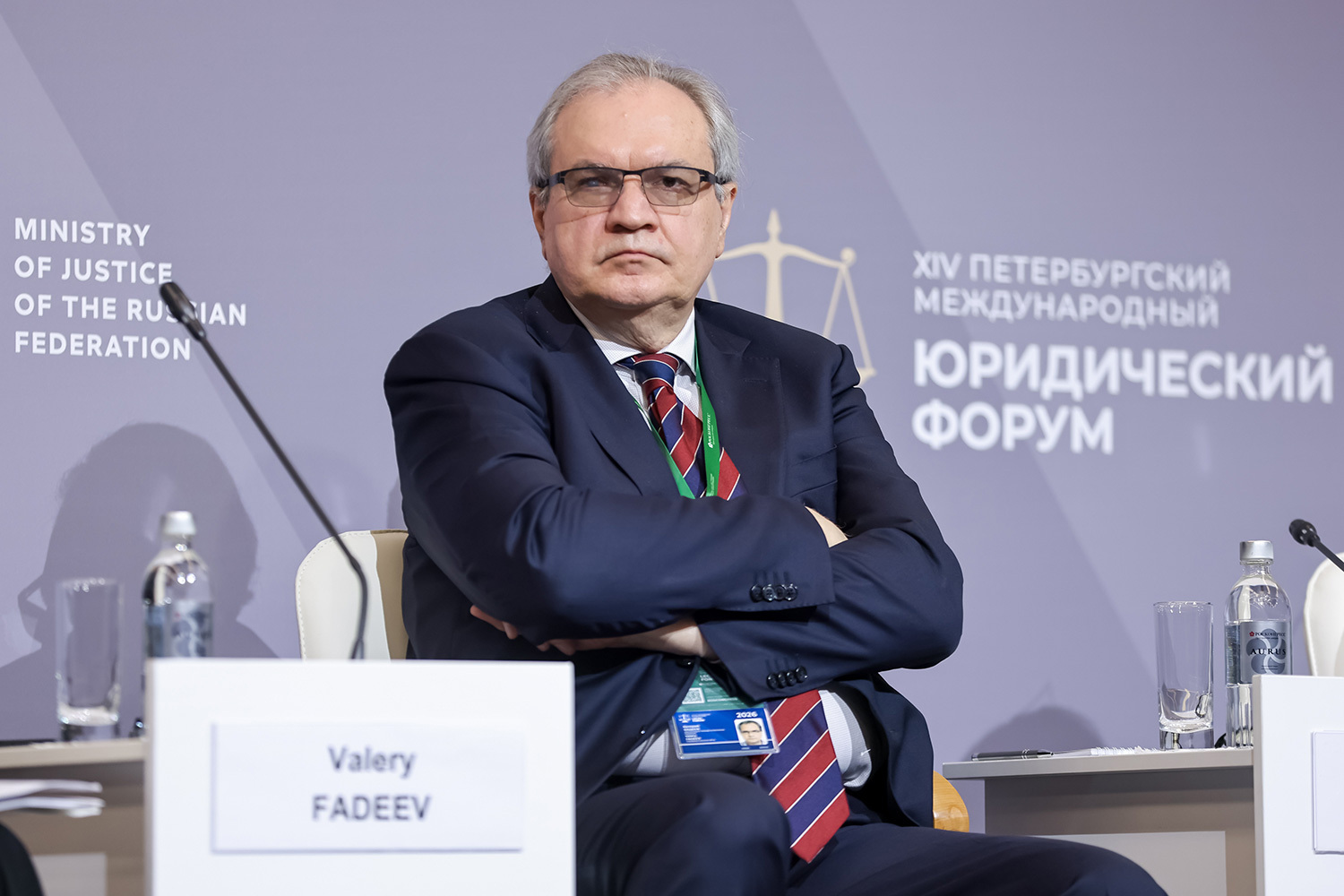 Фадеев – о взаимосвязи абортов и демографии«Аборты и демография – это вообще не связанные вещи. Ну давайте не будем. В Польше запрещены аборты, а рождаемость ниже, чем у нас, – 1,1&nbsp; [ребенка] на женщину», – сказал председатель Совета по правам человека Валерий Фадеев, комментируя высказывания участников сессии «Право человека на жизнь и достоинство с момента зачатия до естественной смерти и посмертное уважение». В ходе дискуссии он призвал обратить внимание на те проблемы, по которым уже образуется консенсус: в частности, «посмертное ЭКО» – зачатие ребенка от умершего мужчины.