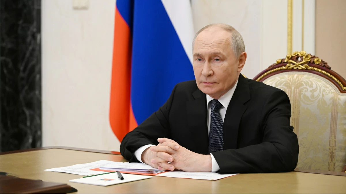 Владимир Путин провел оперативное совещание с Совбезом