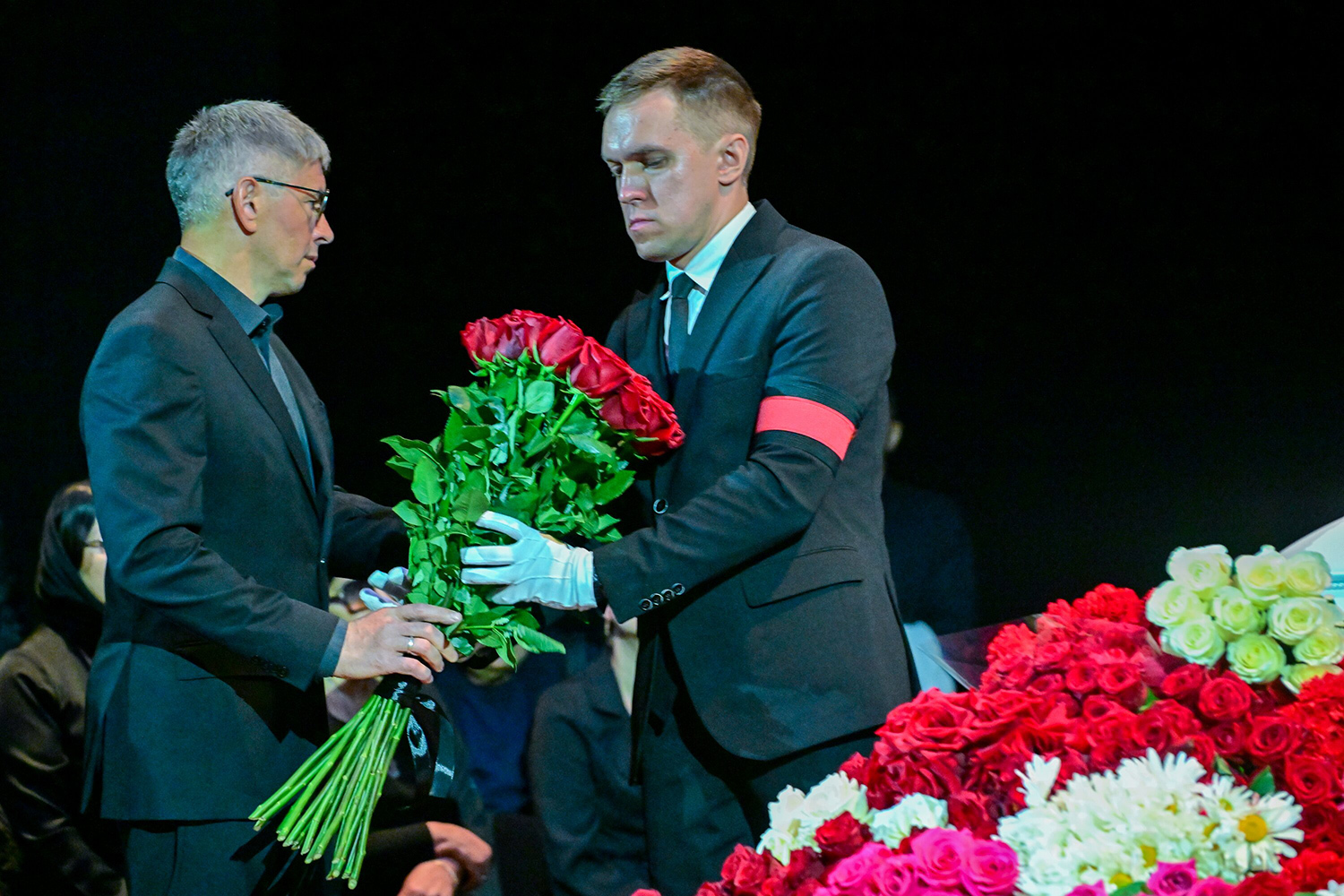 На панихиде присутствовал руководитель департамента культуры Москвы Алексей Фурсин.