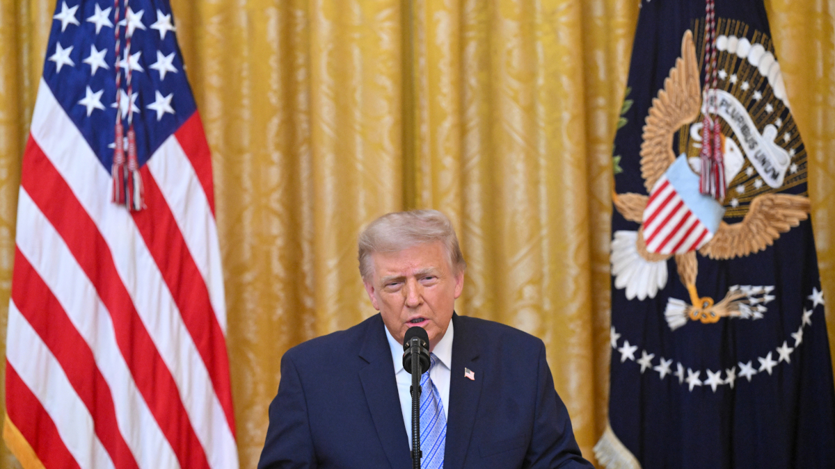 Президент США Дональд Трамп по-прежнему считает, что у него украли выборы в 2020 г.