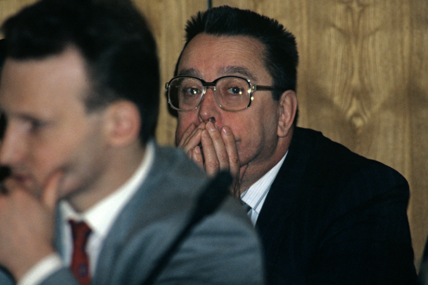 Валентин Павлов стал премьер‑министром СССР в январе 1991 г. и считался «экономическим мотором» ГКЧП. По воспоминаниям генерала Валентина Варенникова, именно Павлов как глава правительства взял на себя ответственность и инициировал создание комитета. Однако 19 августа из‑за проблем со здоровьем он возложил свои обязанности на первого вице‑премьера Виталия Догужиева. На первой и единственной пресс‑конференции ГКЧП Павлов не присутствовал. А после того как стало ясно, что путч терпит крах, не полетел в Форос к Горбачеву. В мемуарах и интервью Павлов неоднократно возвращался к теме: «Главной причиной нашего выступления стало подписание нового Союзного договора. Он фактически превращал СССР в конфедерацию – мы видели в этом прямой путь к уничтожению единого государства».22 августа Горбачев подписал указ об освобождении Павлова от должности, на следующий день его арестовали. В 1993-м выпустил книгу «Август изнутри. Горбачев-путч». После амнистии 1994 г. Павлов вернулся в финансовую сферу: был президентом «Часпромбанка» (1994–1995), финансовым советником в «Промстройбанке» (1996–1997), также консультировал экономические институты и выступал как эксперт. Умер в возрасте 65 лет в марте 2003 г. после инсульта.