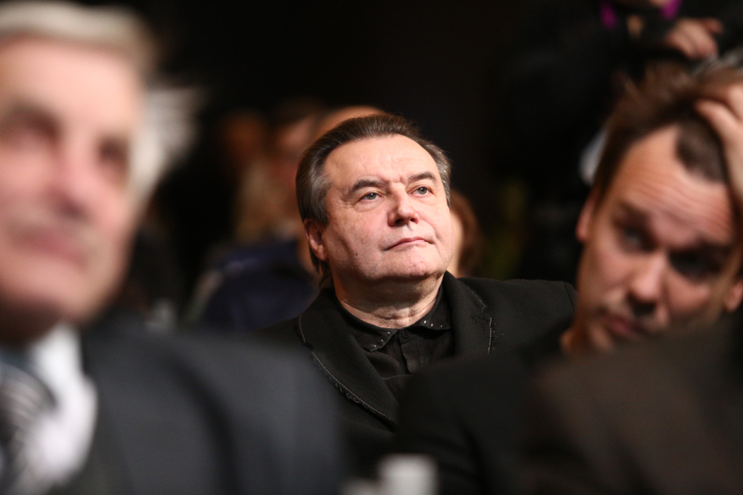 Как и многие талантливые режиссеры, Алексей Учитель начинал оператором. После окончания школы в 1968-м он поработал ассистентом оператора на Ленинградской студии документальных фильмов (ныне – «Лендок»), а в 1975 г. окончил операторский факультет ВГИКа. Его мастером стал Роман Ильин. После ВГИКа Алексей Учитель занялся кинодокументалистикой. В разные годы он снял фильмы о военно-спортивной игре «Зарница» «Сто тысяч "я"» (1977), про крупнейшие танцплощадки «Сколько лиц у дискотеки?» (1980), о строителях Саяно-Шушенской ГЭС «Кто за? Три этюда на современную тему» (1981), о погибшей в годы Великой Отечественной санинструкторе Наталье Качуевской «Планета "Наташа"» (1985) и школьном педагоге Евгении Ильине «Открытый урок» (1987).